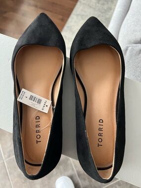 torrid Black Pointed-Toe Slip-On Ballet Flats